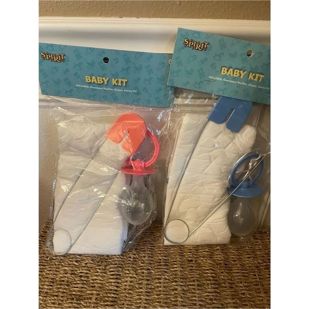 SPIRIT Baby Kit with Pacifier and Diaper - Pink and Blue